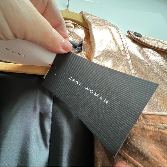 ZARA Woman Size S Rose Gold Leather Motorcycle Jacket NWT - Picture 3 of 9